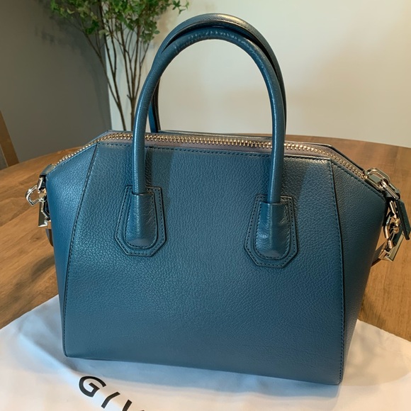 GIVENCHY ANTIGONA SMALL - Picture 4 of 14